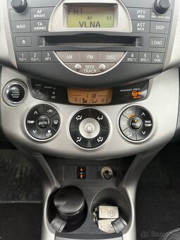 Toyota Rav4 2.2 D4D 4x4 - 11