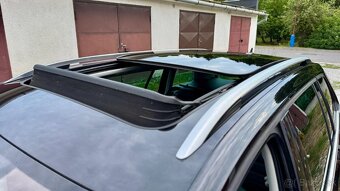 Volkswagen Golf Variant 2.0 TDI DSG Highline - 11