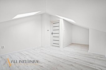 ALL INCLUSIVE | NA PREDAJ 4-IZBOVÉ DVOJDOMY - NOVOSTAVBY, RO - 11
