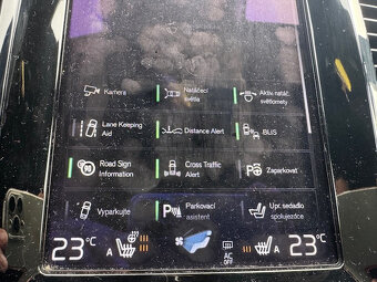 Volvo XC90 D5 235k Drive-E Inscription 7m AWD A/T - 11