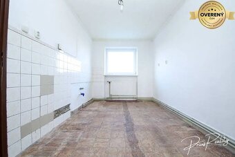 2-izbový tehlový byt s pivnicou a podielom na pozemku - 11