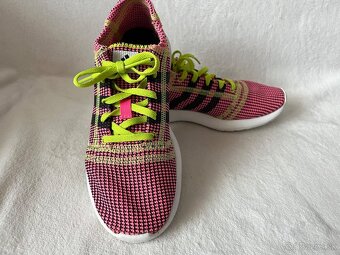 Tenisky Adidas run natural. - 11