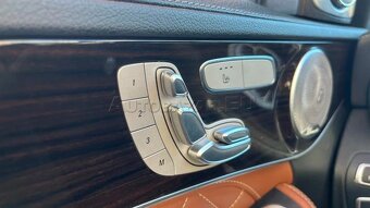 Mercedes C trieda Mercedes-AMG C 63 S A/T - 11