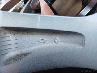 hlinikové disky-orig-Renault,Nissan--61/2Jx17-ET-40--5x114,3 - 11