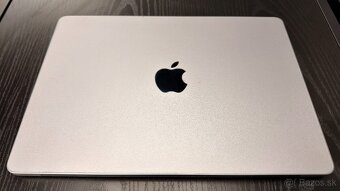 Predám Macbook Air M2 16GB RAM, 512SSD, vadný dislej - 11