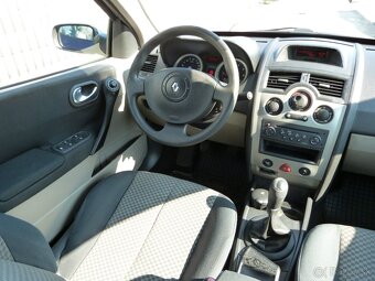 Renault Mégane 1.5 dCi Authentique Confort - 11