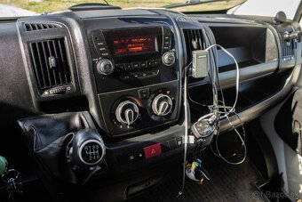 Peugeot Boxer 2.0 BlueHDi 160k 435 L4H2 - 11