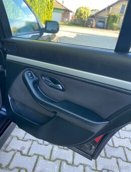 BMW 530d e39 - 11