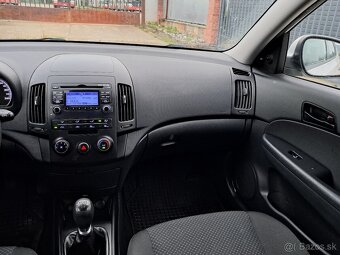 Hyundai i30 1.4i  (143 tis.km) 2011 - 11