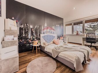 REZERVOVANÉ Zrekonštruovaný dom s bazénom - Šibeničný vrc - 11