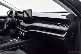 Superb Combi 2.0 TDI Laurin&Klement DSG, FullLED, Panorama - 11