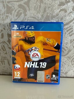 Playstation 4 pro 1TB 2x ovládač + hry - 11