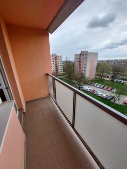 Prenájom - 2 izbový byt - 11