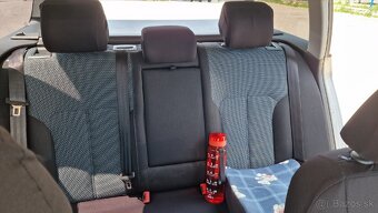 VW Passat 1.6 TDI Dohoda istá - 11