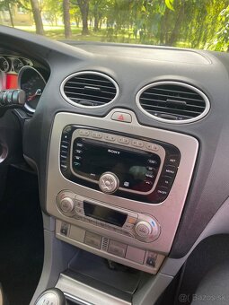 Ford Focus 1.6 TDCi 80kW Kombi – 2010 – bez korózie, pravide - 11