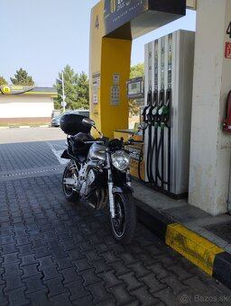 Yamaha FZ6 (2005) - 11