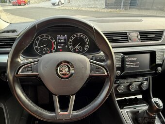/ / / R E Z E R V É / / / Superb 3 sedan 1.8TSI 132kW 180K - 11