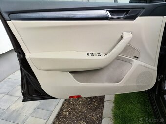 Skoda Superb Combi 2.0 TDI SCR DSG - 11