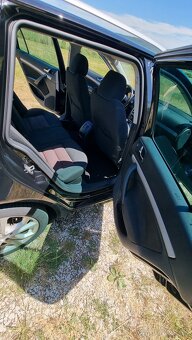 Octavia Combi DPF Elegance L4 2,0, 6manual, r.v.12/2012 - 11