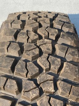 ALU kola JEEP WRANGLER JL JK R17x7 + 5 PNEU - 11