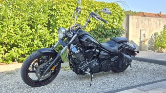 Yamaha Raider XV1900 Bullet Cowl r.v 2015 - 11