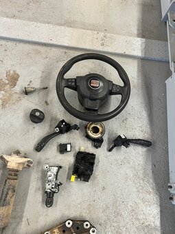 Predám zvyšné náhradné diely zo Seat Altea - 11