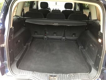 Predám Ford S-Max Rv 2013  ,120 kw, manuál  prevodovka - 11