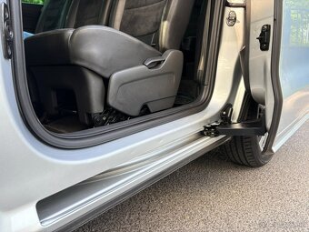 Sharan 2.0 TDI, 4Motion, 2013,7miest,  Webasto - 11