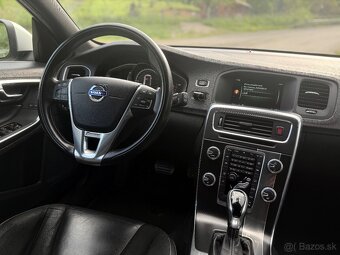 Volvo V60 D3 R-Design 110kW A/T - 11