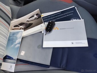 Peugeot 208 1.4 vti - 11