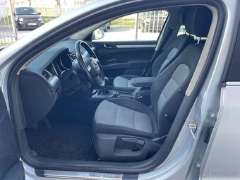 Škoda Superb 2,0 TDi - 11