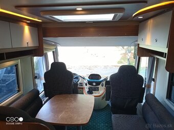Autokaravan Concorde Carver 821 LS - 11