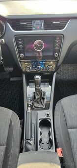 OCTAVIA 2.0TDI DSG 4x4 STYLE/LED/ACC/1.majitel/TOP - 11