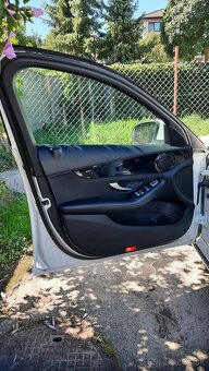 Predám  Mercedes-Benz C trieda Kombi 220 d A/T - 11