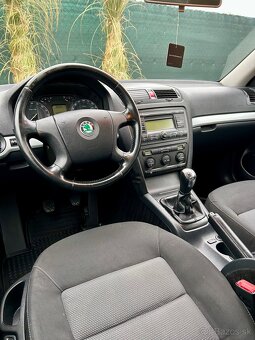 Škoda Octavia 2 1.9 TDi 77kw - 11