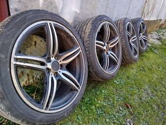 Elektróny Motec - 11