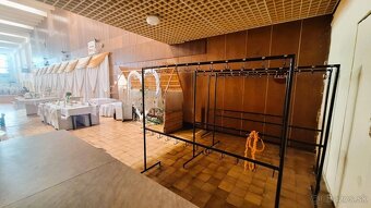 Reprezentatívny multifunkčný objekt - 11