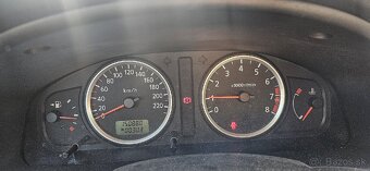 Nissan Almera N16 - 11