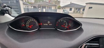 Peugeot 308 1.6 HDi - 11