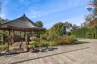 Na predaj exkluzívna usadlosť s nekonečnými možnosťami využi - 11