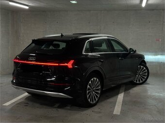 AUDI E-TRON 55 QUATTRO DPH ZÁRUKA - 11