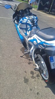 Suzuki GSXR 750 103kW - 11