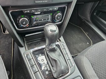 ŠKODA SUPERB COMBI 2.0 TDI 125KW DSG 2014 - 11