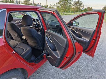 Hyundai i30 1.4 Family odpočet DPH - 11