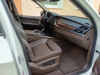 BMW X5 3.0d Xdrive LCI - 11