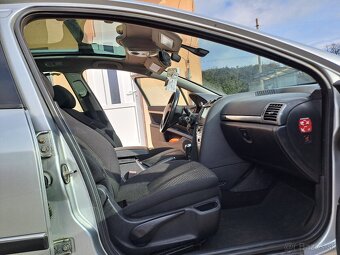Peugeot 407 2.0HDI - 11