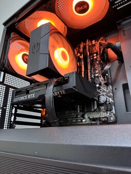☑️ i7 / RTX 4060Ti / 16GB RAM / 1TB SSD / 24M Zár - 11