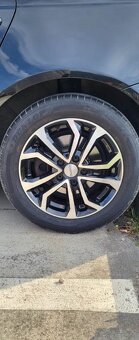 VW Pasat kombi B6  1.4 Tsi - 11