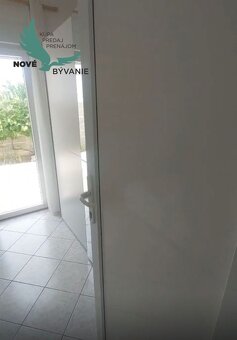 Apartmán s dvorom len 80m od mora na ostrove Vir v Chorvátsk - 11
