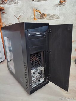 Intel i5-7500, GTX 1050Ti, SSD 1TB, DDR4 8GB - 11
